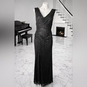 NWT Black Sequin Evening Gown Size 14 V Neck Formal Prom Gala Military Dress